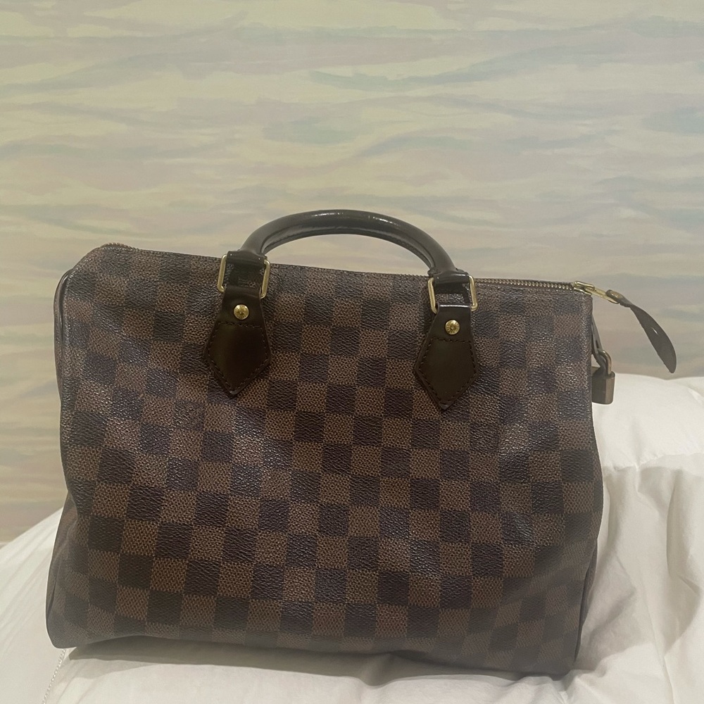 Authentic Louis Vuitton speedy bag awesome condition